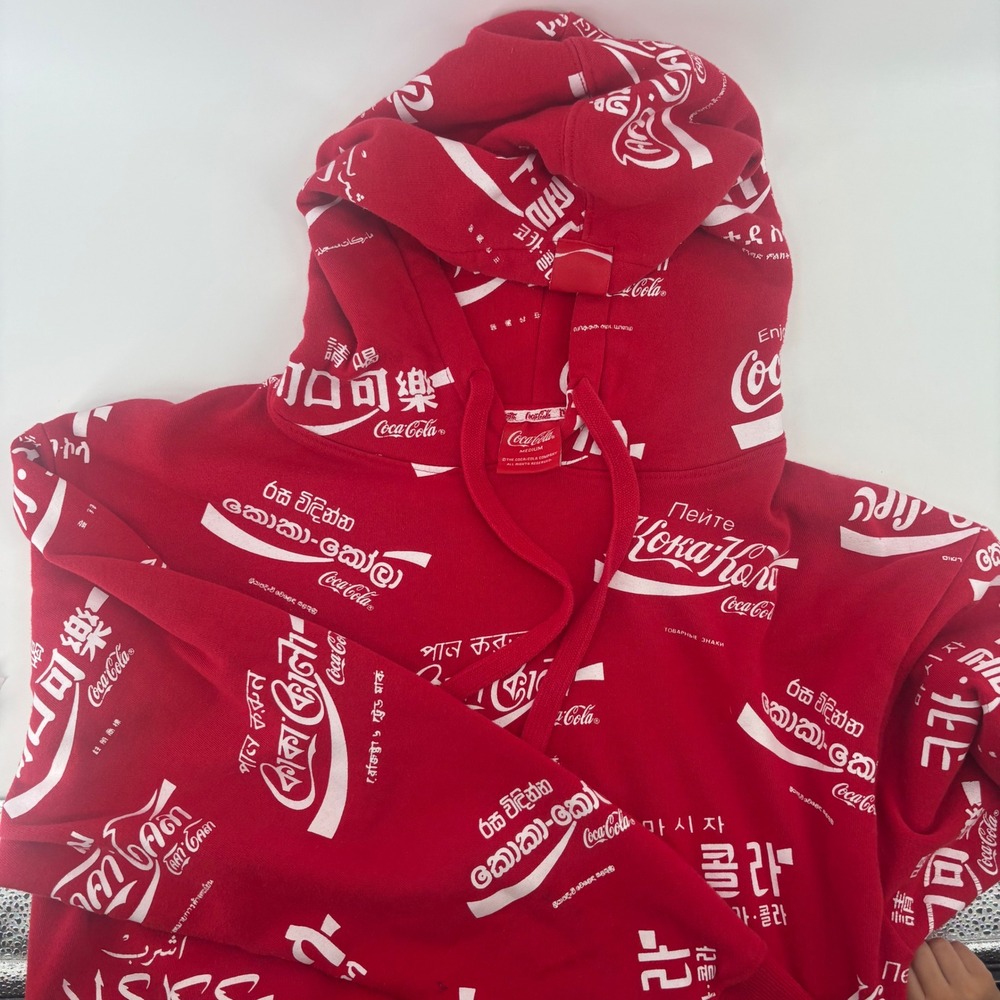 Coca-Cola Hoodie Unisex Medium Red All Over Print International Logo Sweatshirt